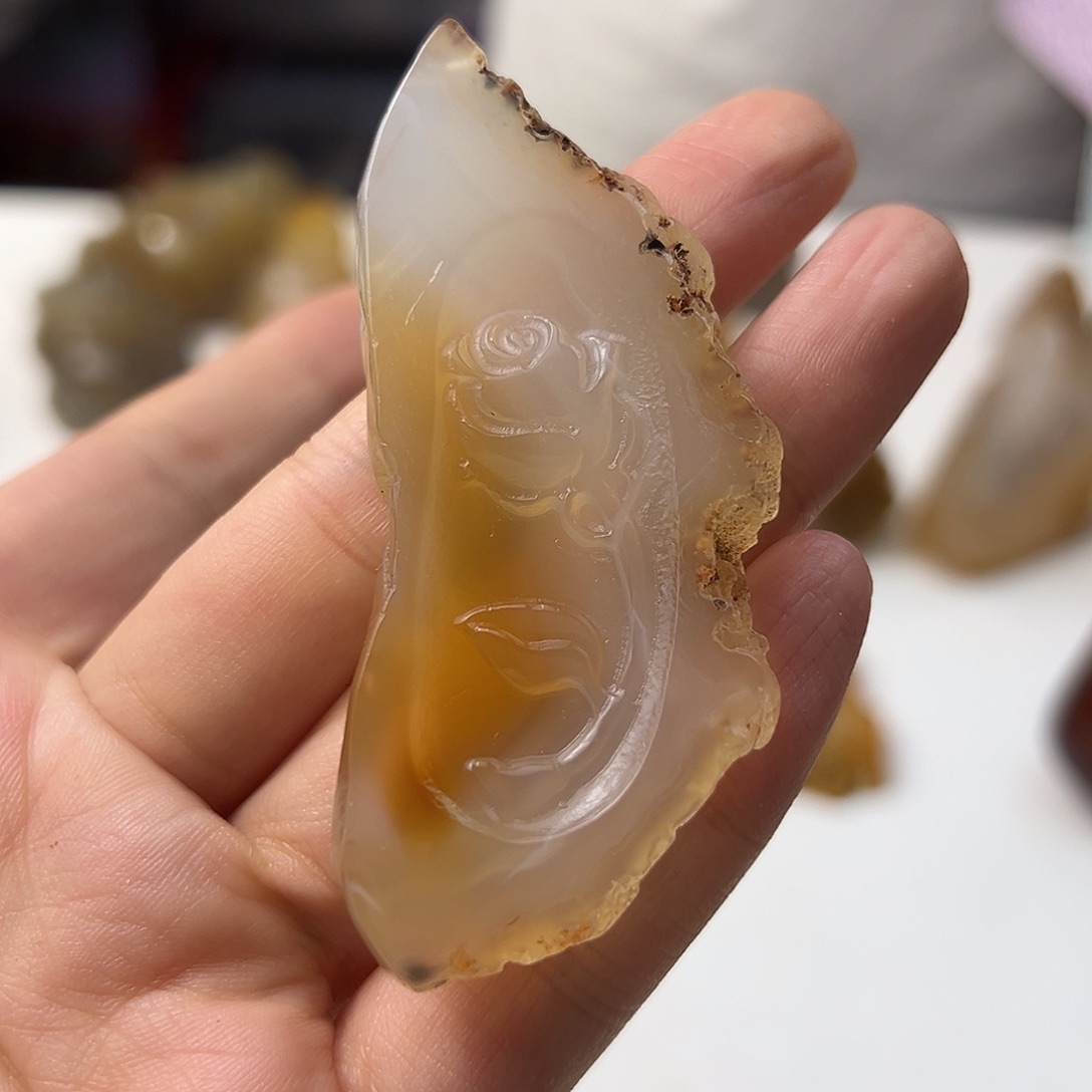 未镶嵌颈饰玛瑙/玉髓