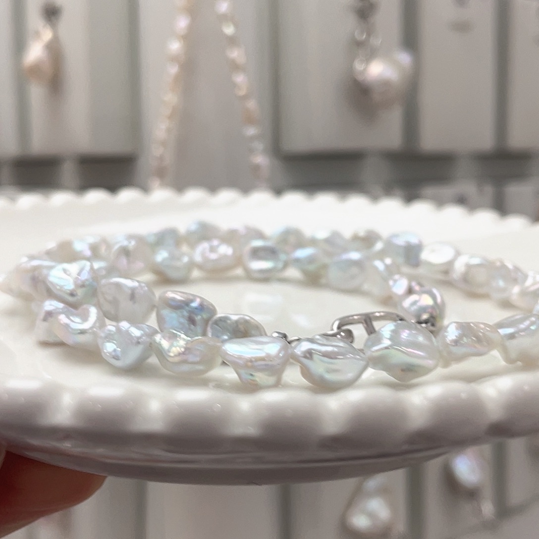 王***凝颈饰淡水珍珠未镶嵌