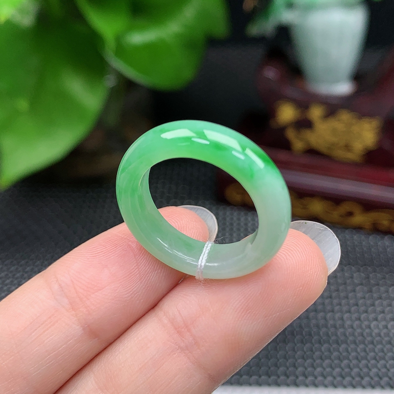 A0043天然缅甸翡翠A货阳绿戒指玉石戒圈14圈口内径17mm