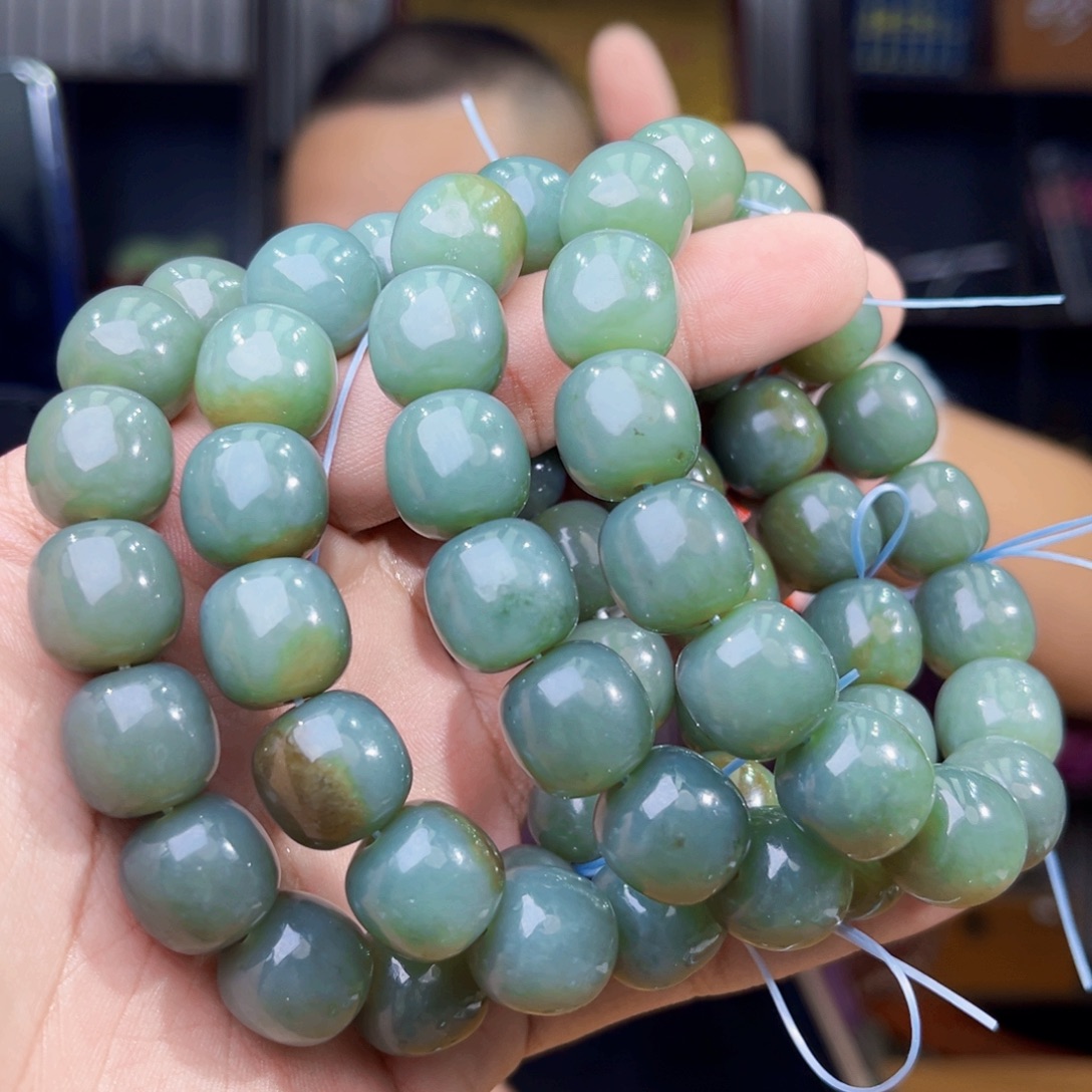 和田玉未镶嵌手串天然和田玉14年新疆且末正蓝卡14多样性发其一