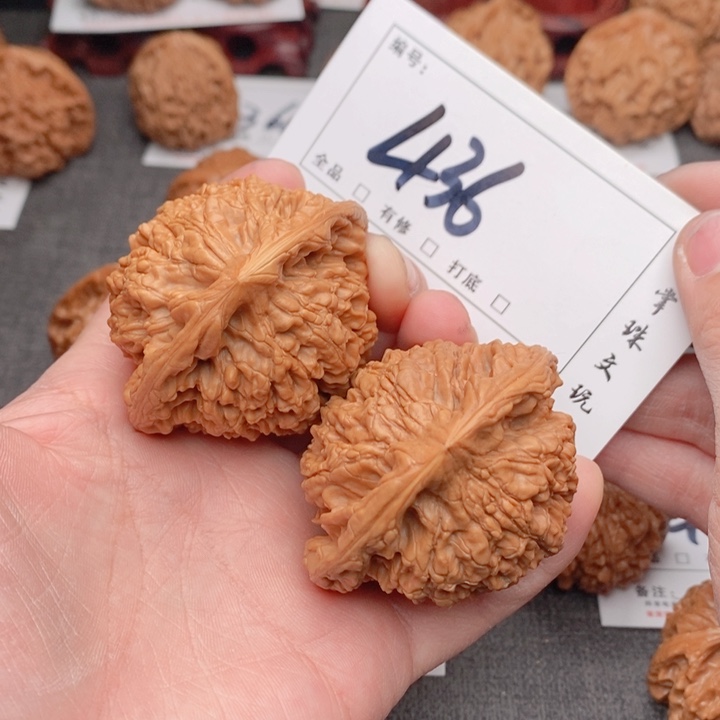 文玩核桃吊坠54官帽436