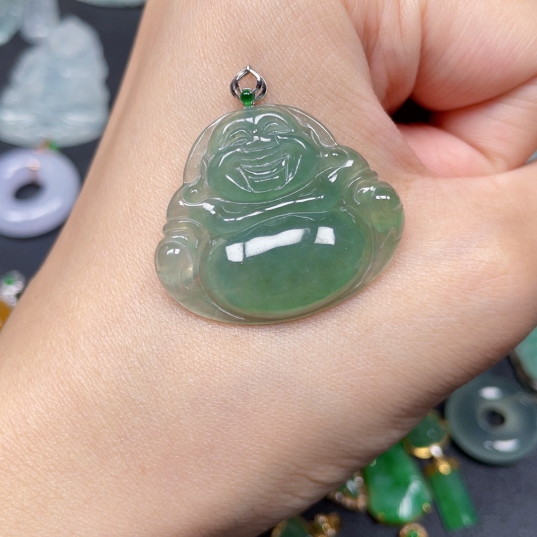 翡翠18K金镶嵌颈饰翡翠