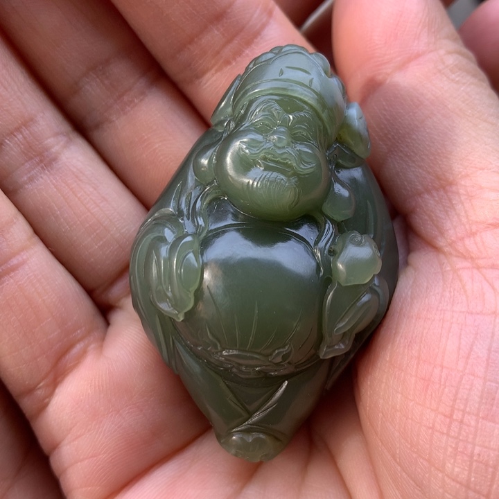 【闪购商品】透闪石质玉吊坠未镶嵌生**由