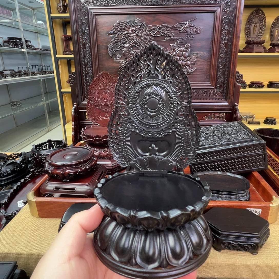 东非黑黄檀（紫光檀）佛像底座高19厘米