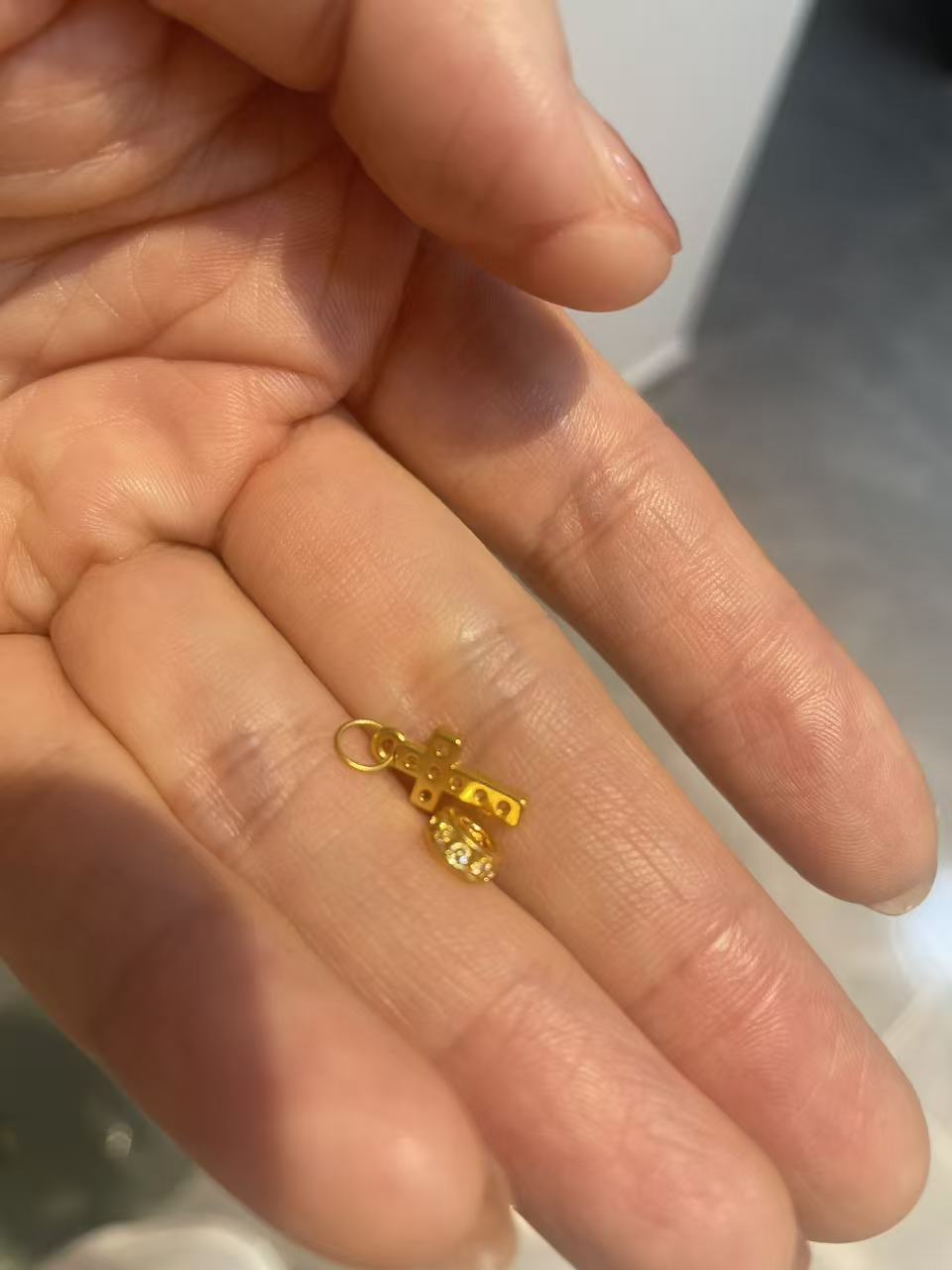 十字架和跑环足金999吊坠