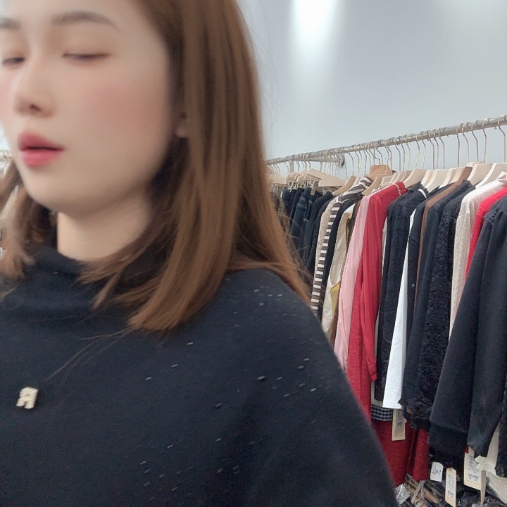 芮娜依莲989芮娜依莲