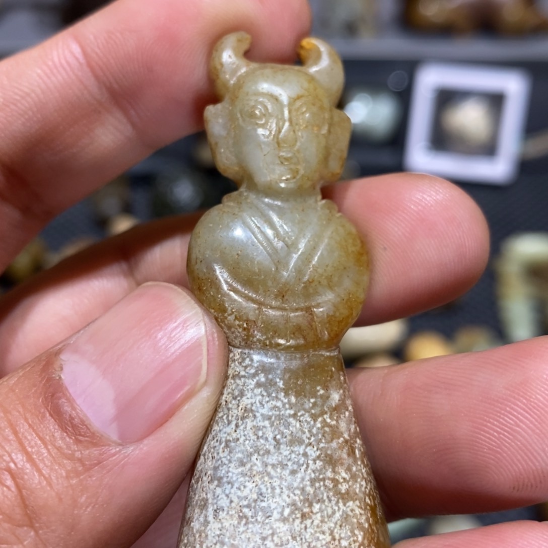 和田玉瓷片未镶嵌