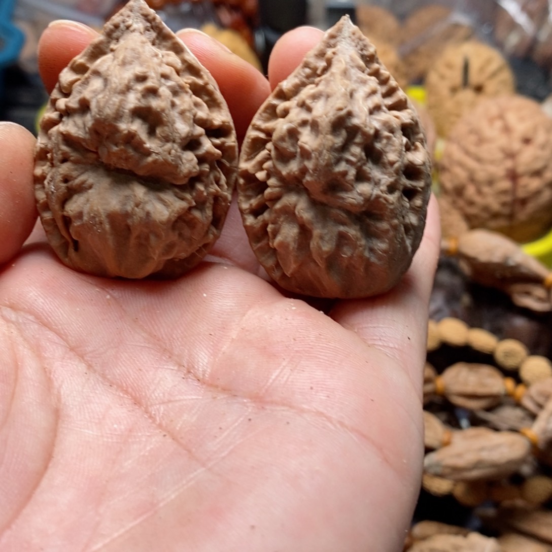 文玩核桃吊坠核桃69