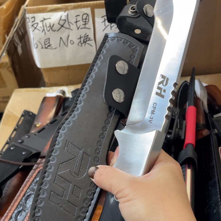 重装犀牛特价清仓特价