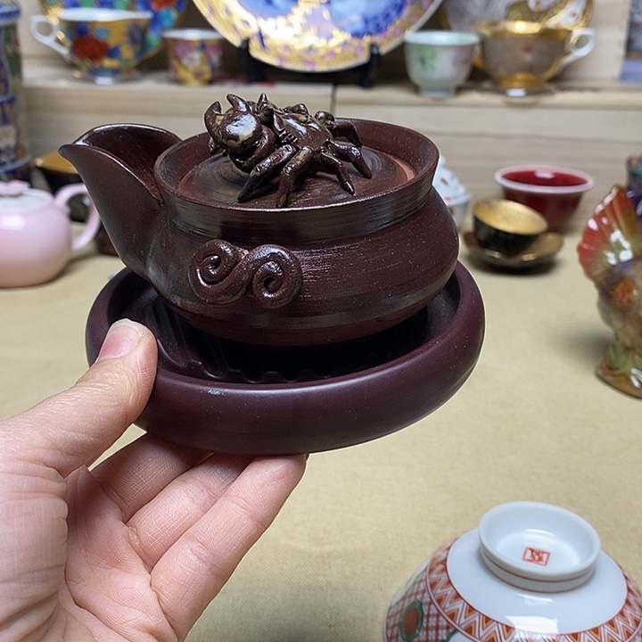 紫砂茶壶浊**眸这个时候应该