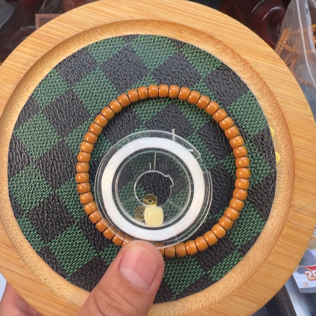 橄榄核吊坠0.55核尖手串