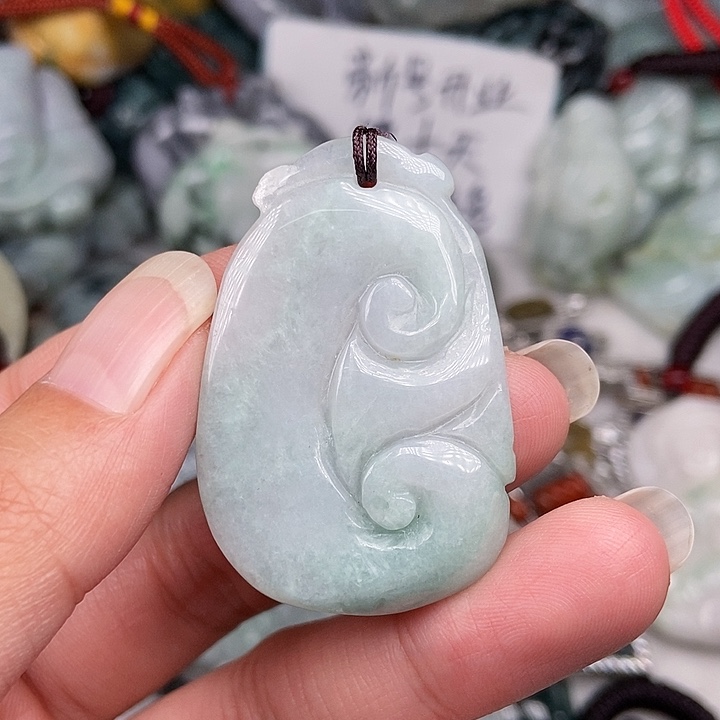 颈饰未镶嵌翡翠翡翠