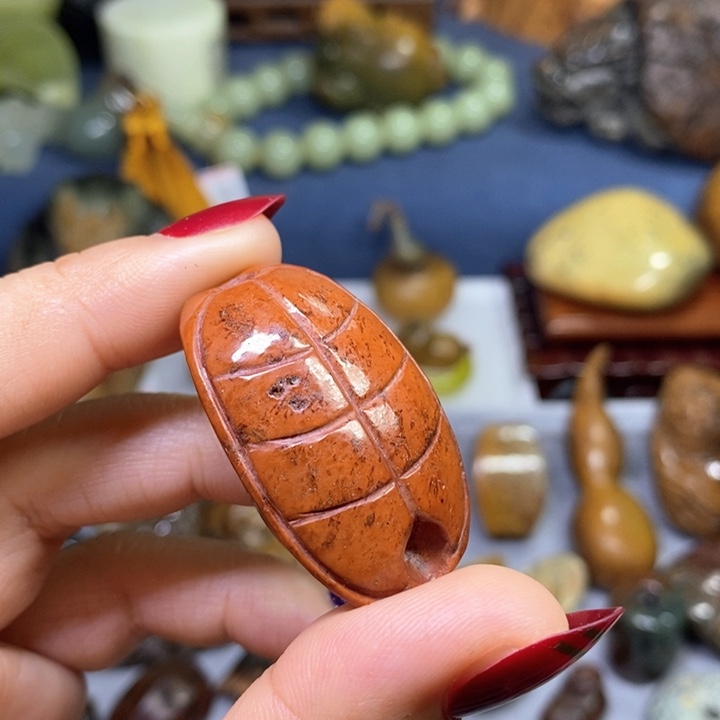 岫岩河磨玉（透闪石质玉）富甲未镶嵌