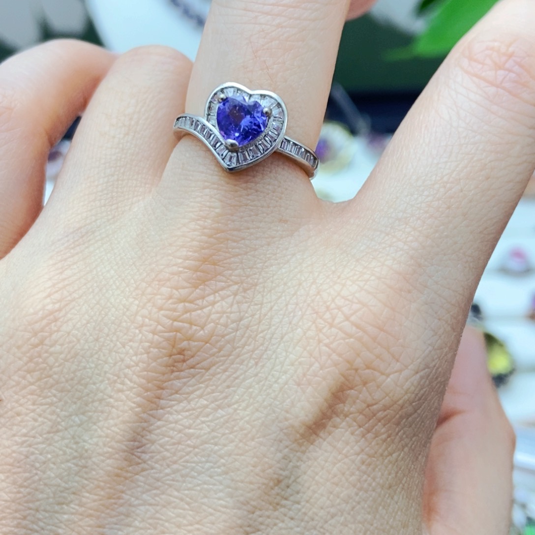 银S925镶嵌戒指坦桑石