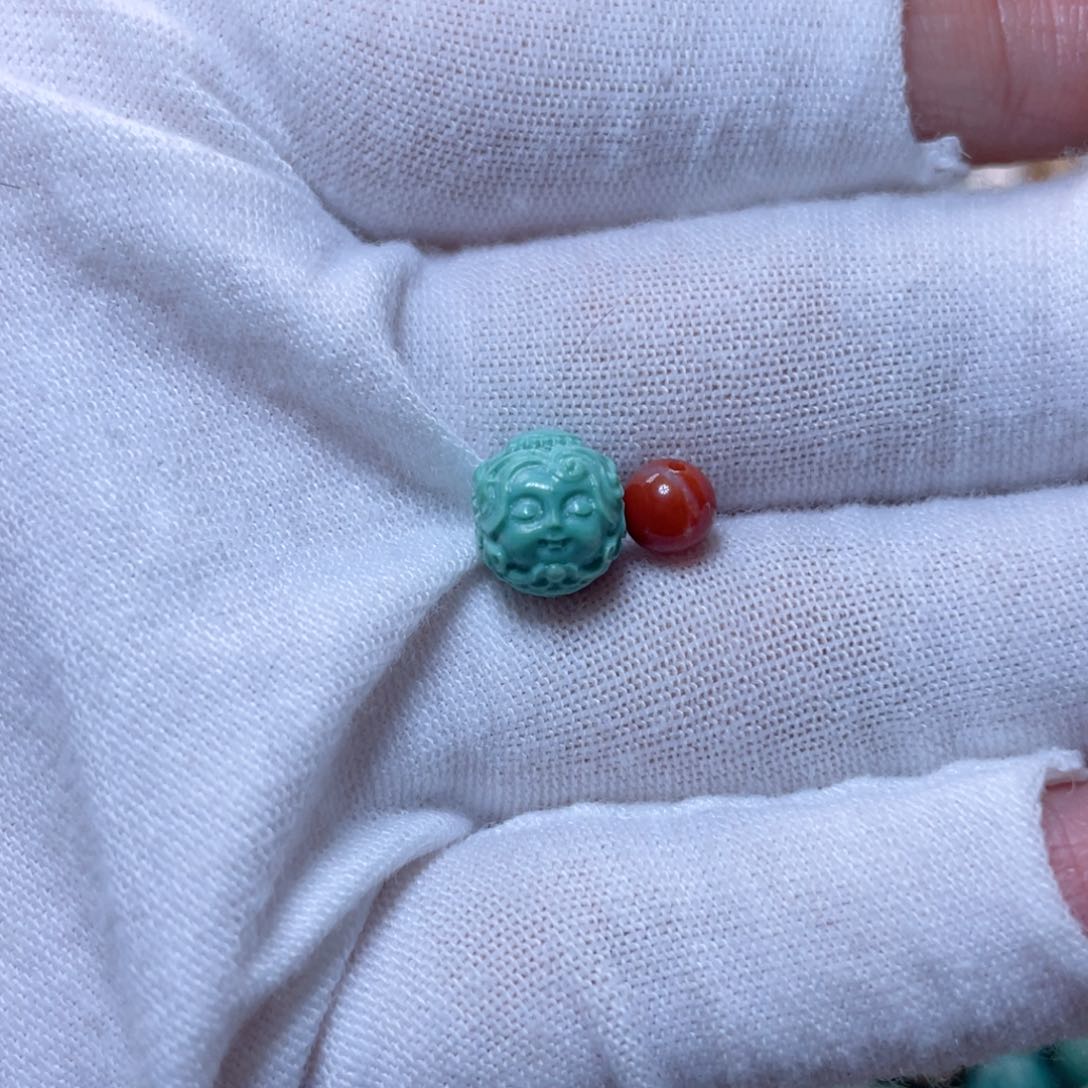 南红玛瑙配饰未镶嵌