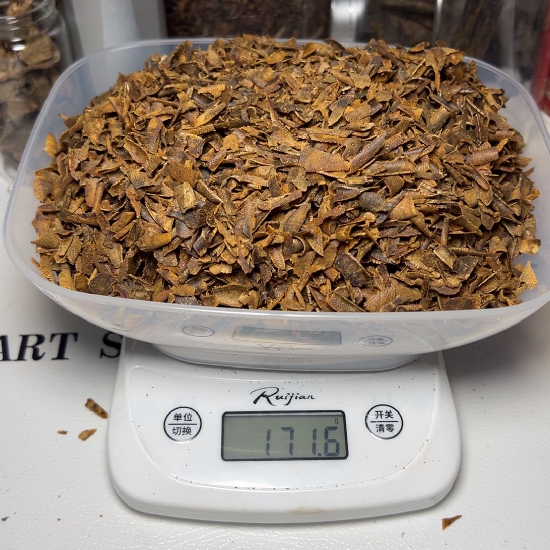 树脂制品雨*原母树淳化切片171克