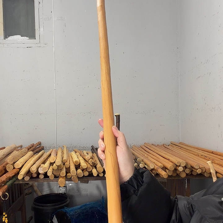 ꧁***꧂秦岭石山红荀子鞭杆