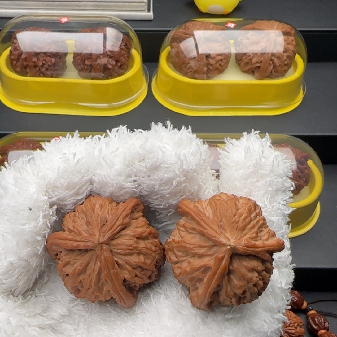 把件文玩核桃白奔全品40