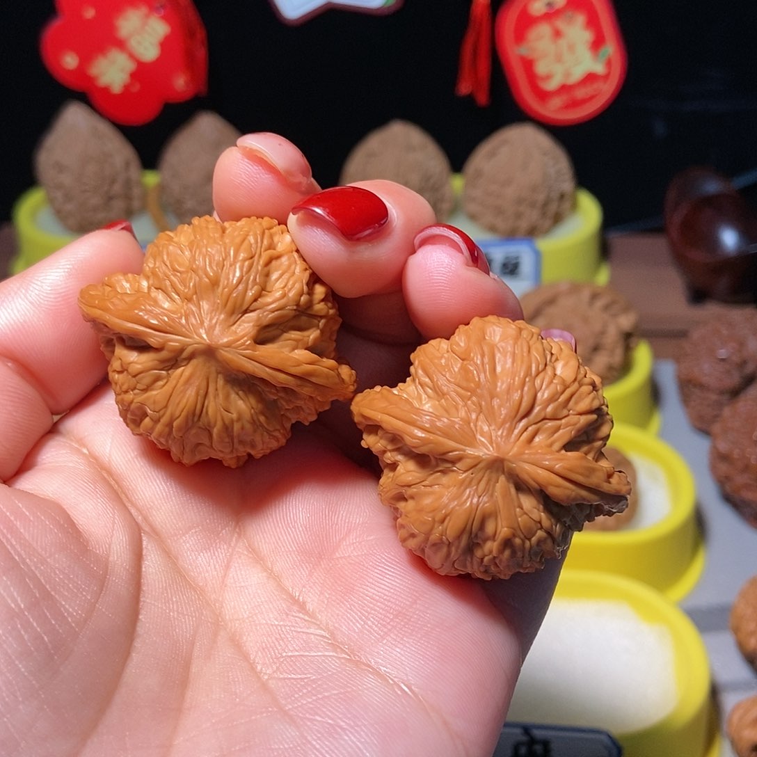 文玩核桃吊坠赵**磨盘