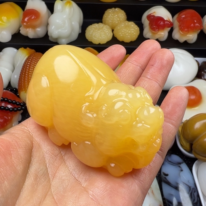 新疆戈壁五彩石金丝