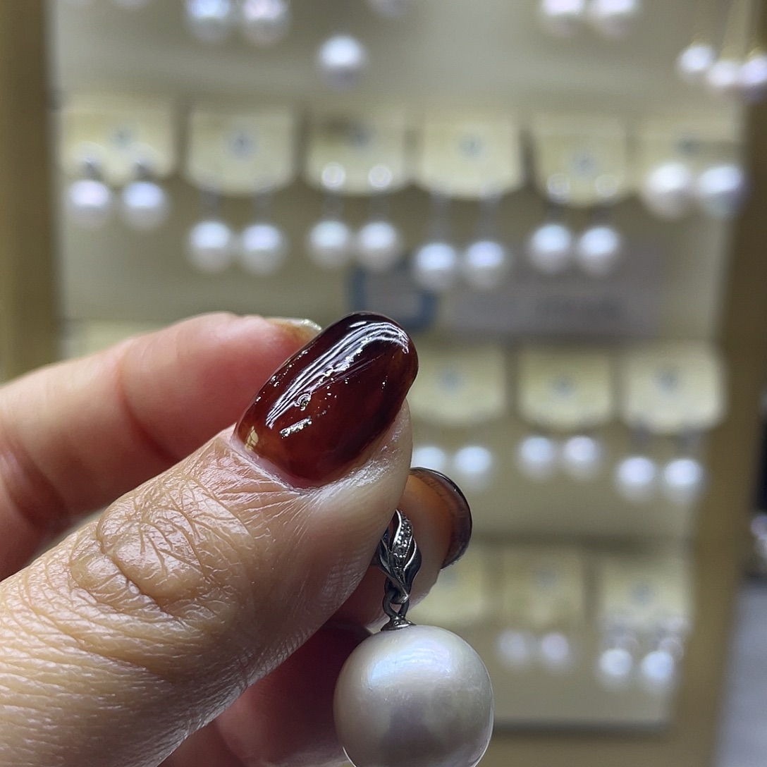 银S925镶嵌淡水珍珠颈饰