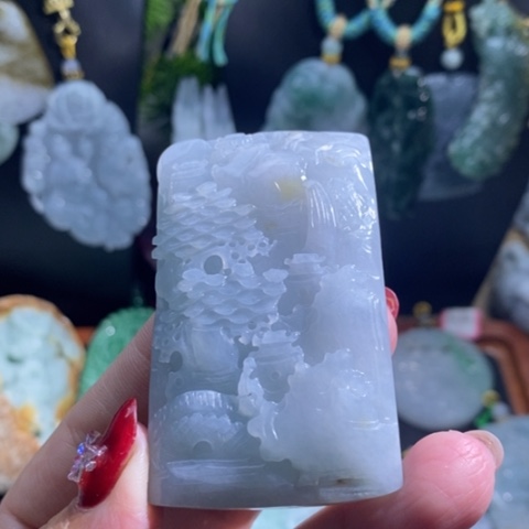 【闪购商品】颈饰未镶嵌翡翠山水