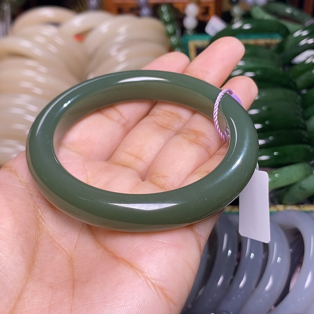 和田玉未镶嵌晴水冰底手镯56圈