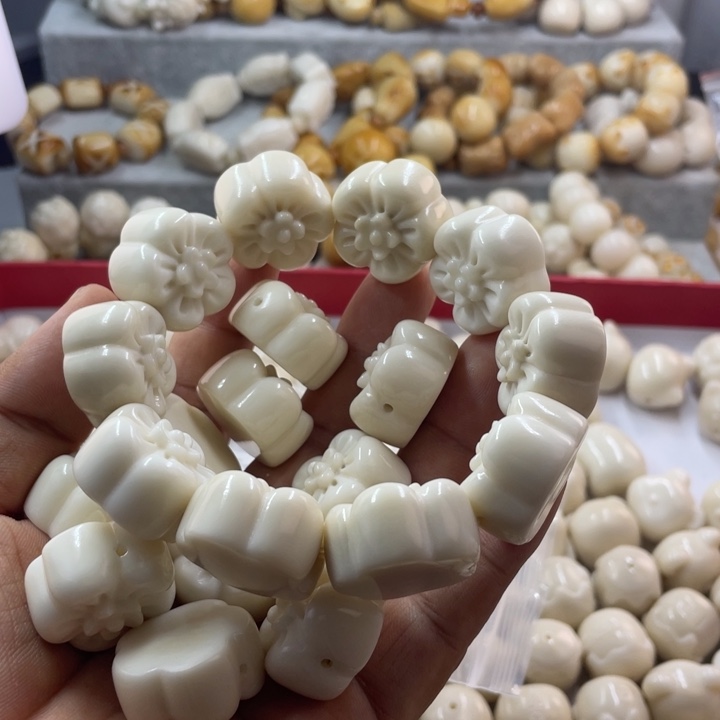 吊坠菩提根/象牙果全品象牙果月饼手串十颗