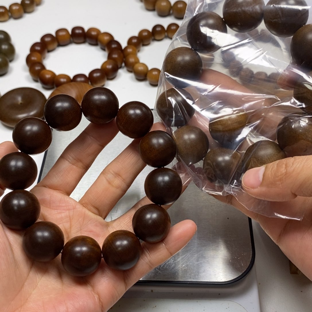 檀香木雨*风老山檀香2.0沉水焦糖