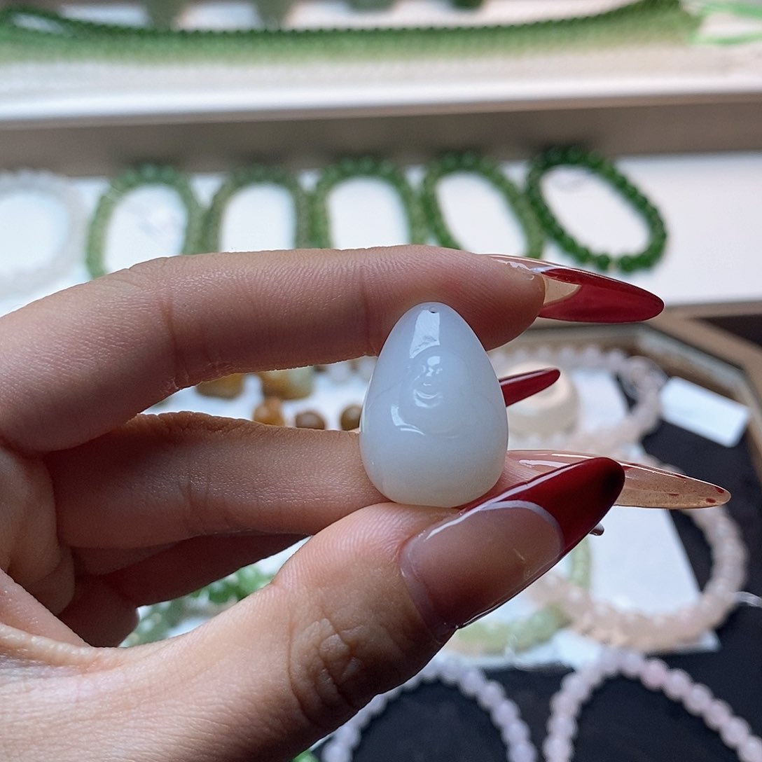 和田玉项链未镶嵌羊脂白佛公