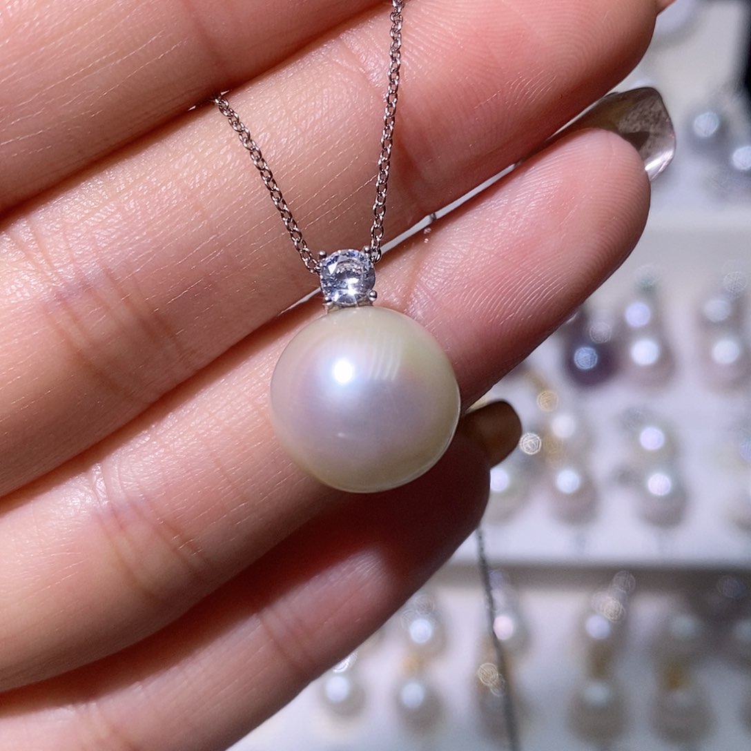 淡水珍珠吊坠(赠链)银S925镶嵌13mm