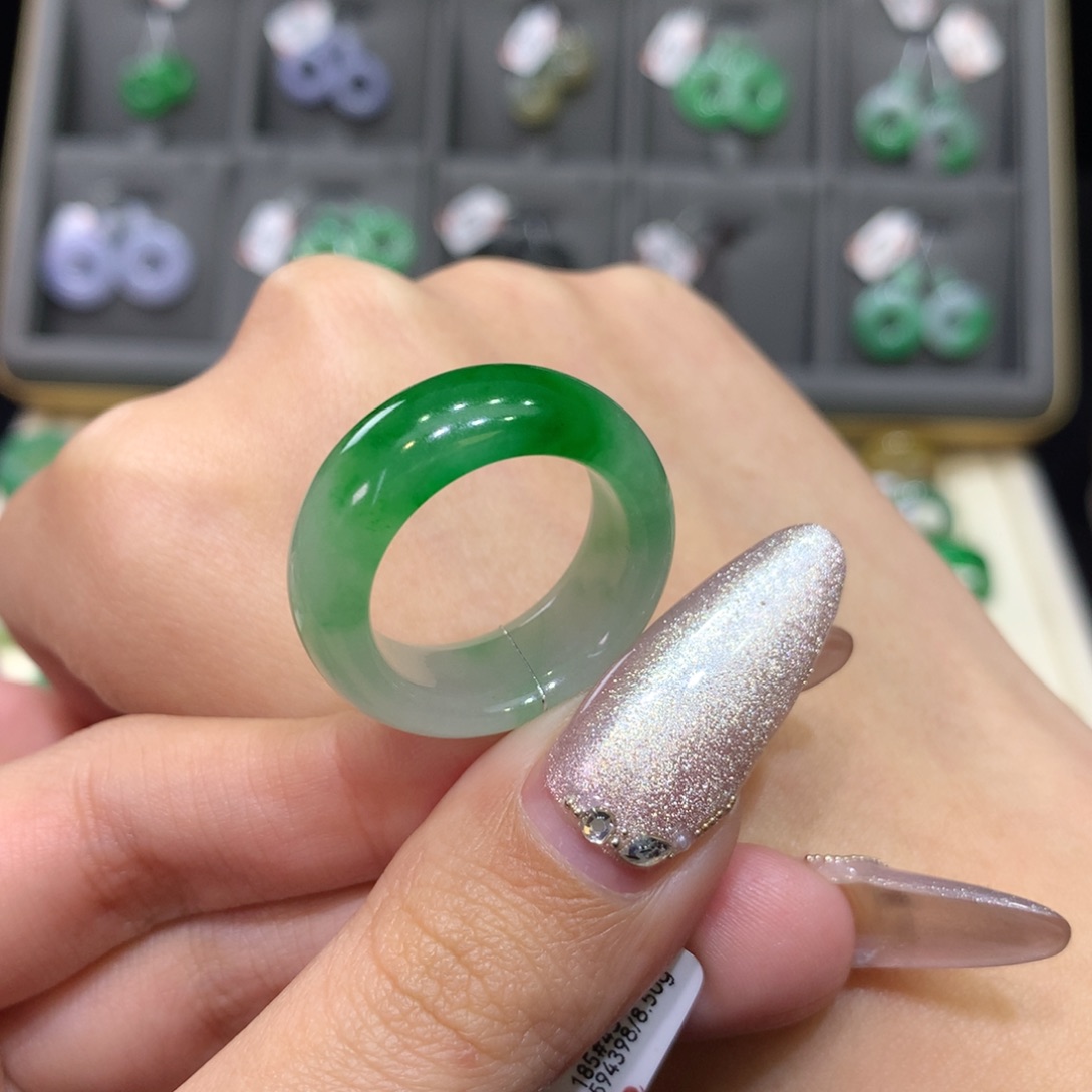 翡翠戒指未镶嵌19-20轮胎