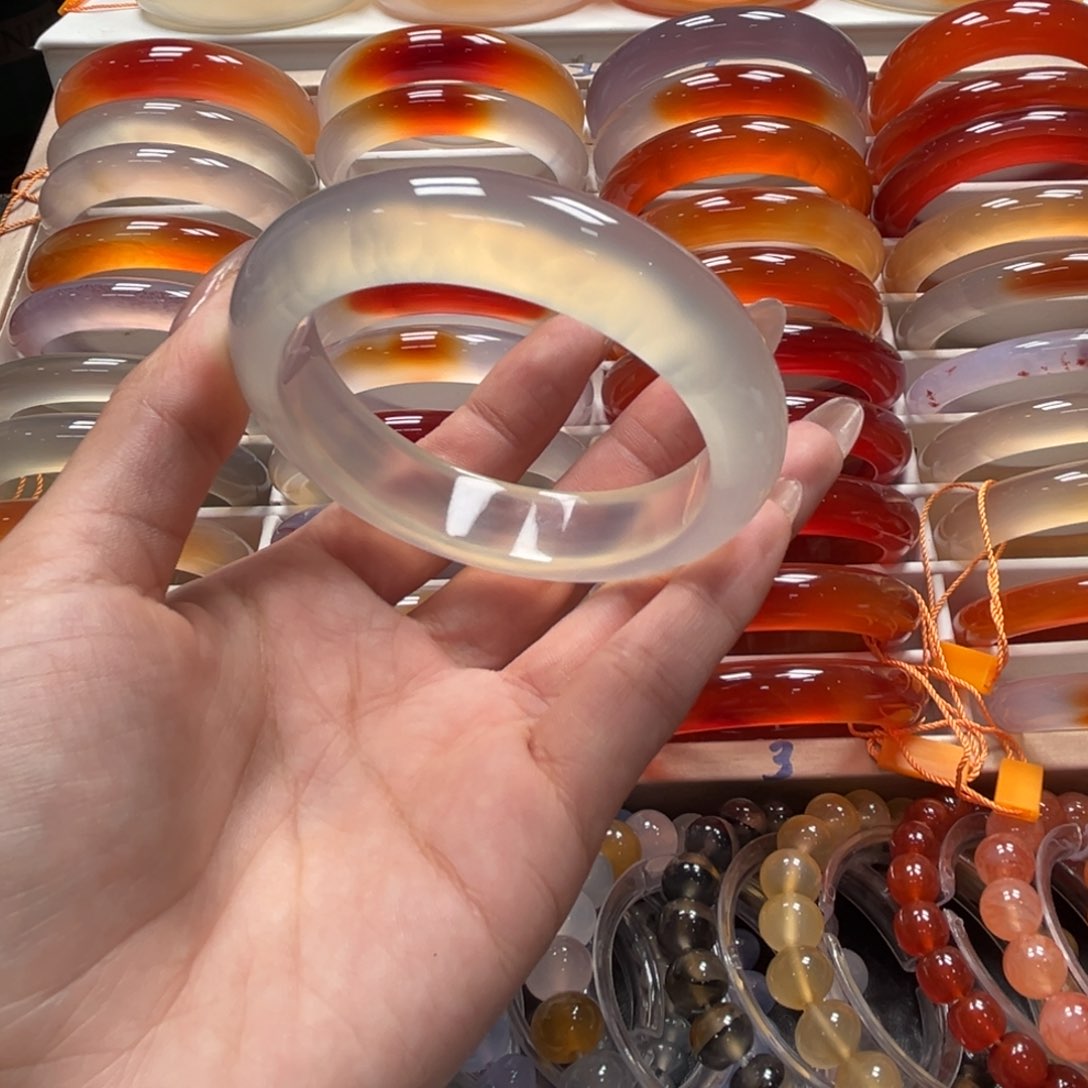 手镯玛瑙/玉髓未镶嵌暄*