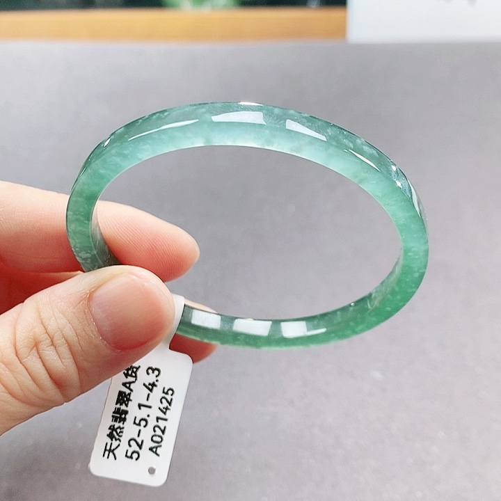 【闪购商品】翡翠手镯（圆镯）未镶嵌