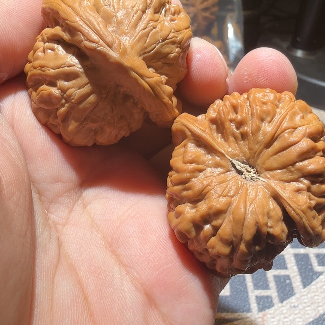 文玩核桃把件云***轻金字塔·邯郸