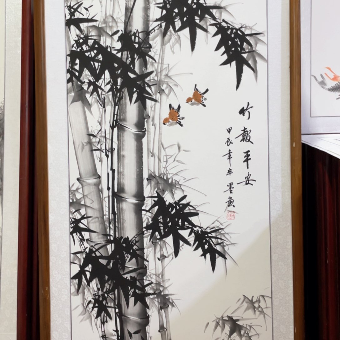 国画带框尺寸63*123厘米