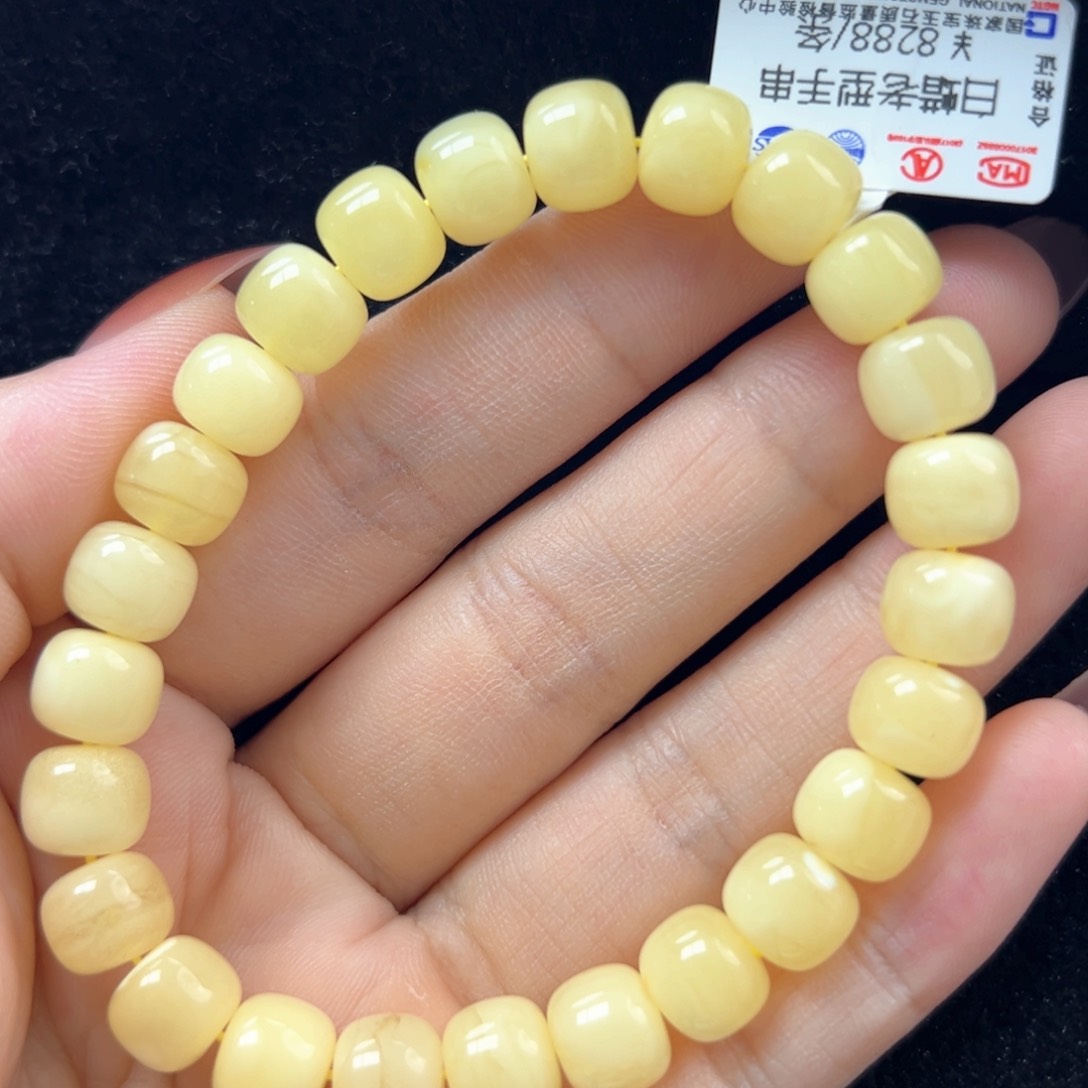 未镶嵌琥珀珠宝奇石