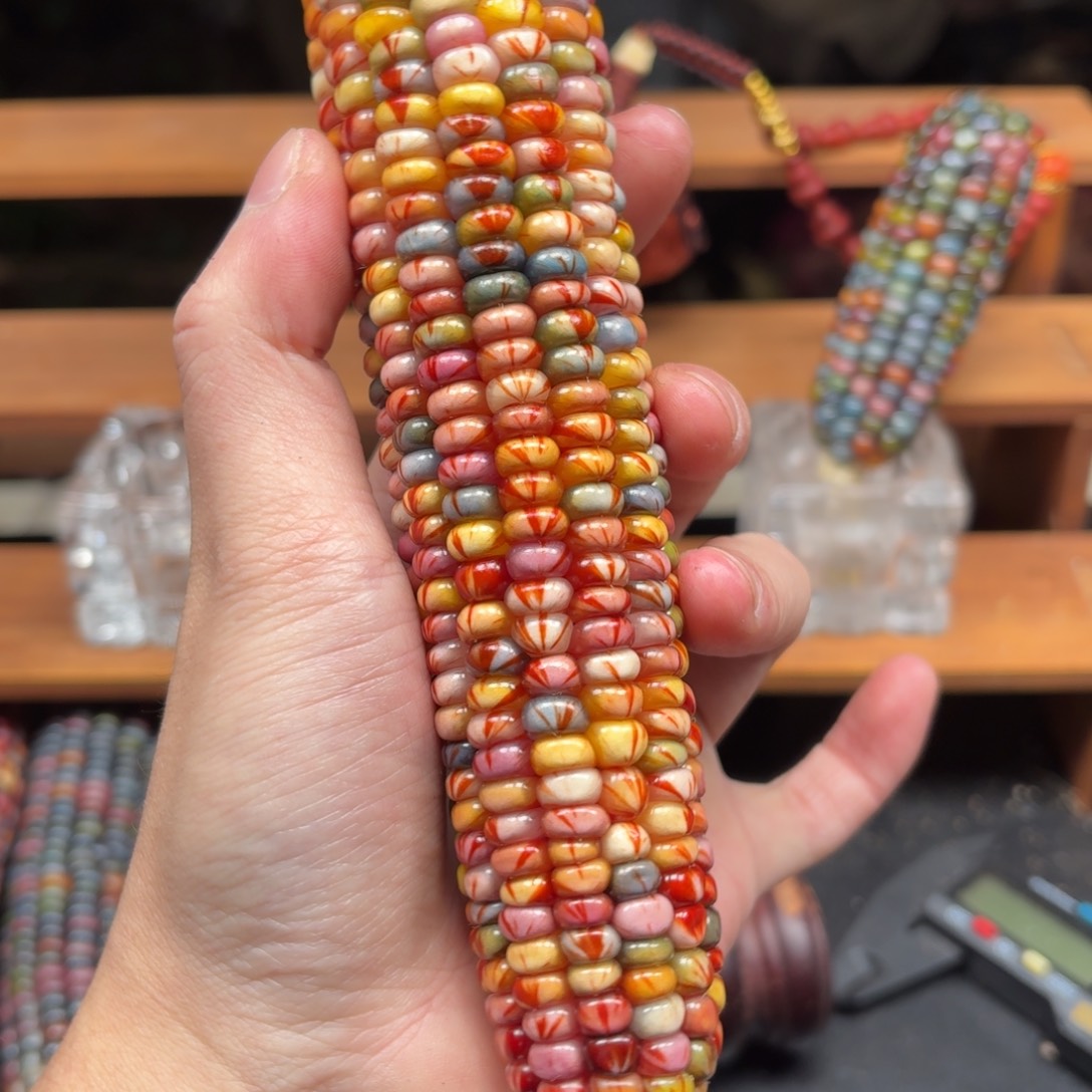 爱***裤七彩宝石文玩玉米