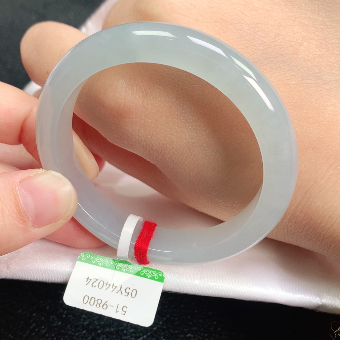 翡翠手镯未镶嵌51正