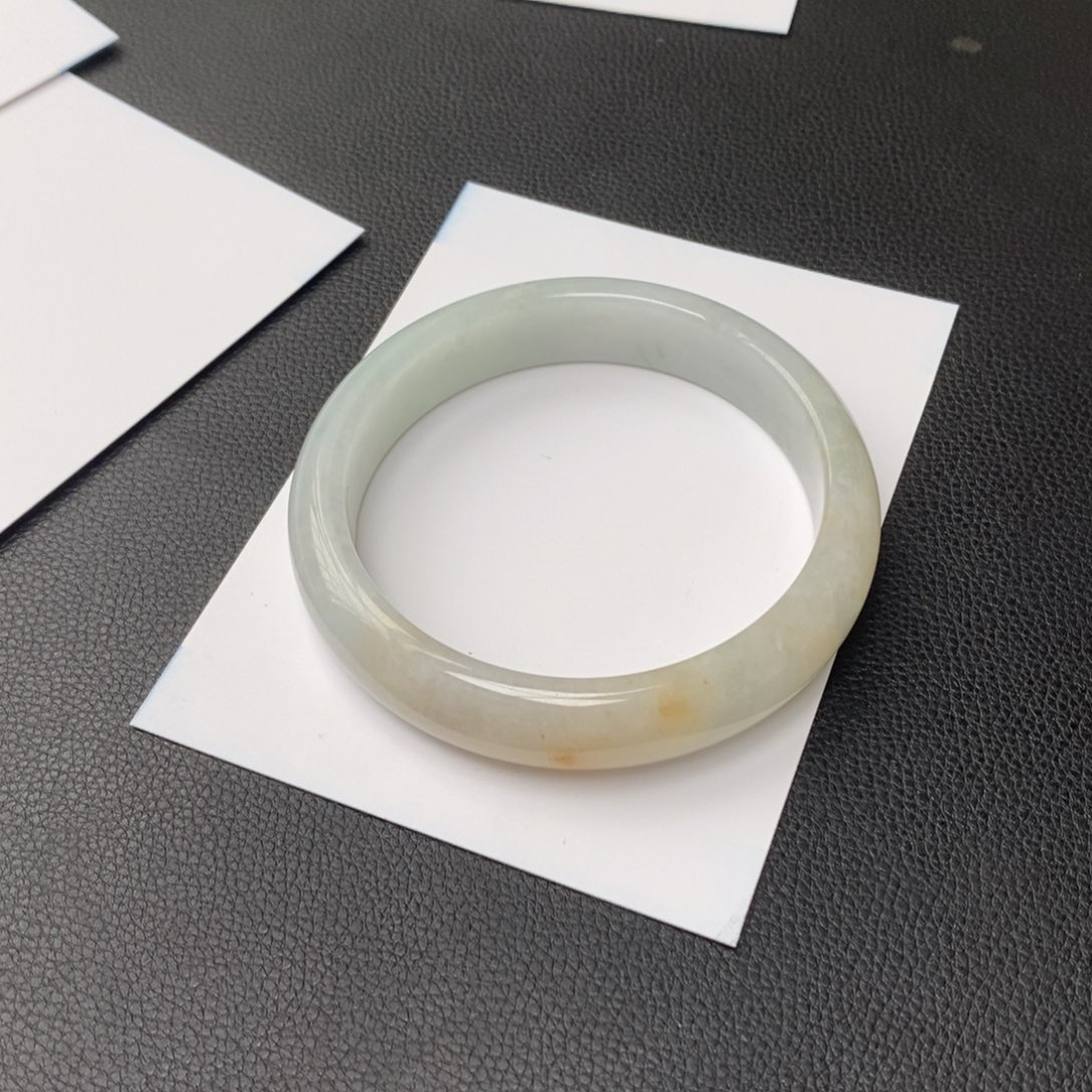 翡翠手镯未镶嵌?****?天然翡翠手镯