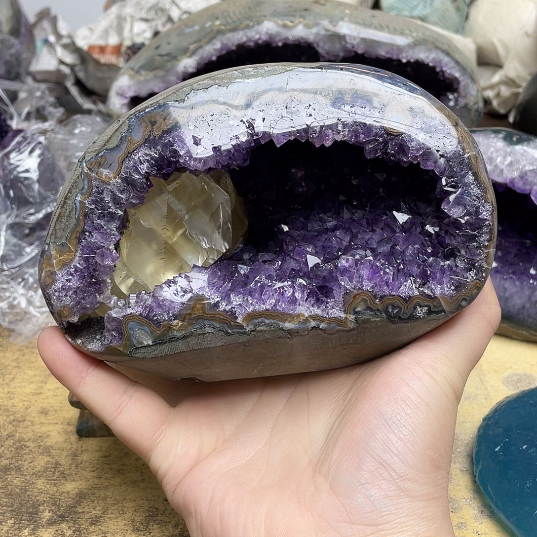 强****未镶嵌紫晶大型摆件（非配饰）