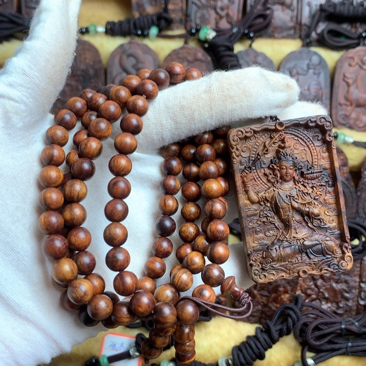 黄花梨/降香黄檀吊坠孟*