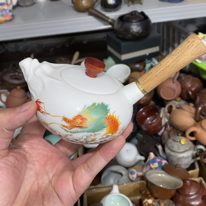 陶瓷艺术品及陶瓷制品