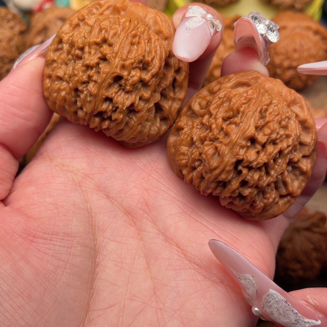 文玩核桃把件全品精配红皮涿鹿南疆40