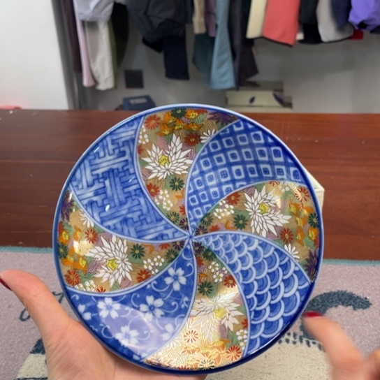 瓷片58。。。。。。。。。。。。