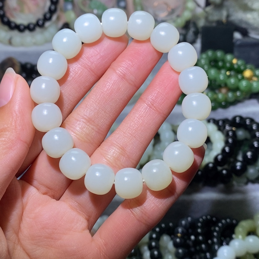 和田玉未镶嵌手链