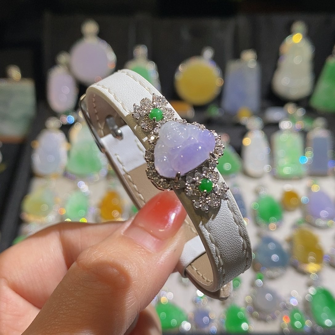 翡翠颈饰银S925镶嵌Z*9天然翡翠