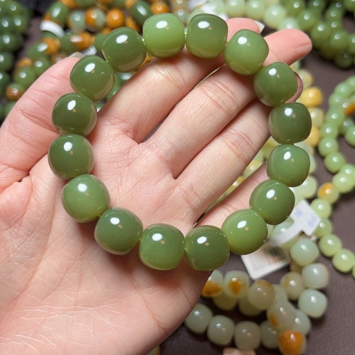 透闪石质玉珠宝奇石未镶嵌