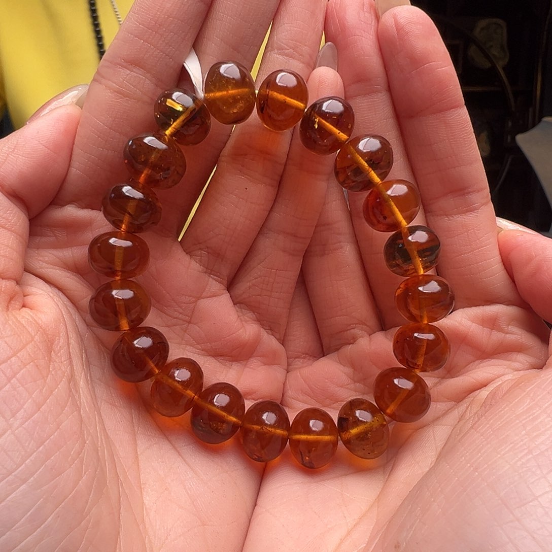 琥珀裸石未镶嵌抚顺琥珀20232-1。12mm