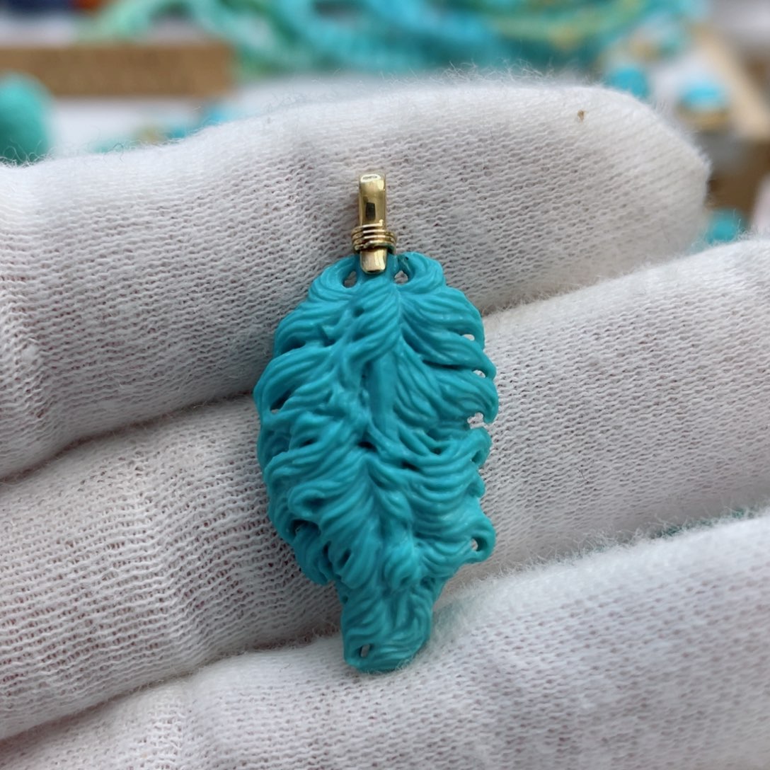 绿松石珠宝奇石18K金镶嵌